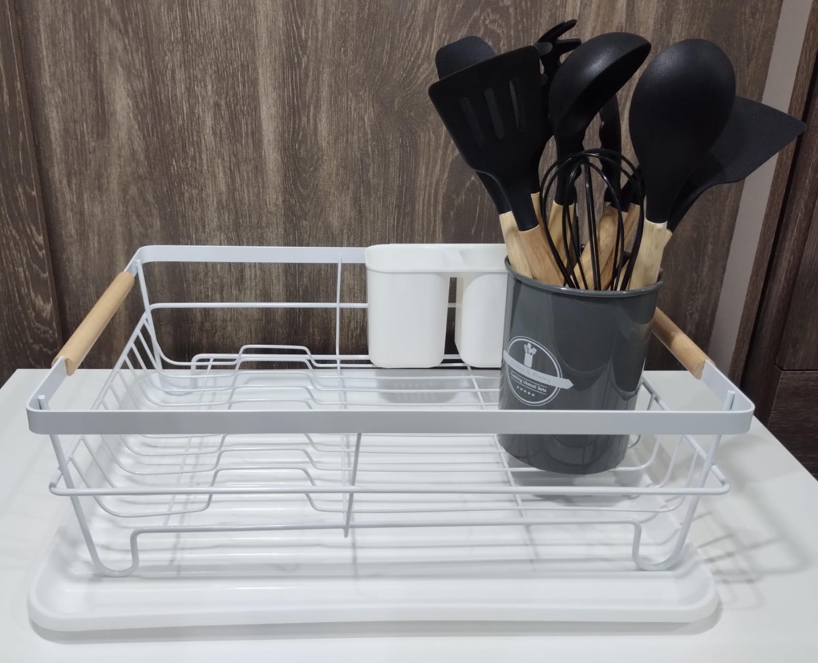 Escurridor con Utensilios